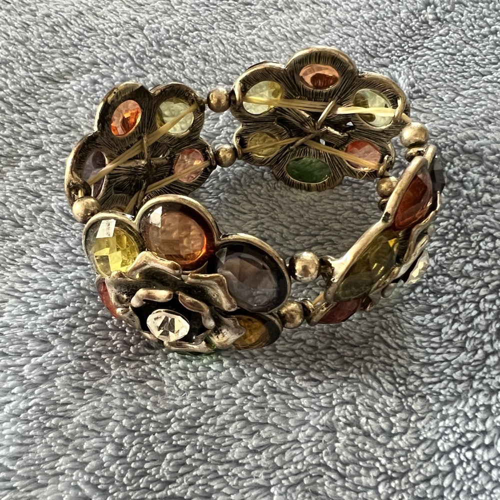 Multi colored bracelet - Picture 2 of 8